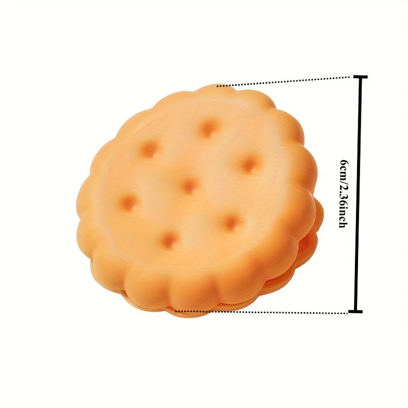 2pcs White/Yellow Cookie-Shape - مراجعة Yellow Food Snacks وسعره