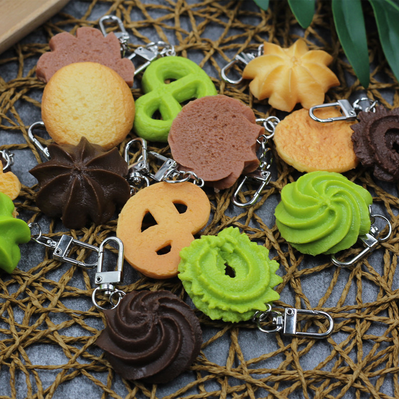 Simulation Food Keychain Butte - مراجعة Zinc Food Snacks وسعره