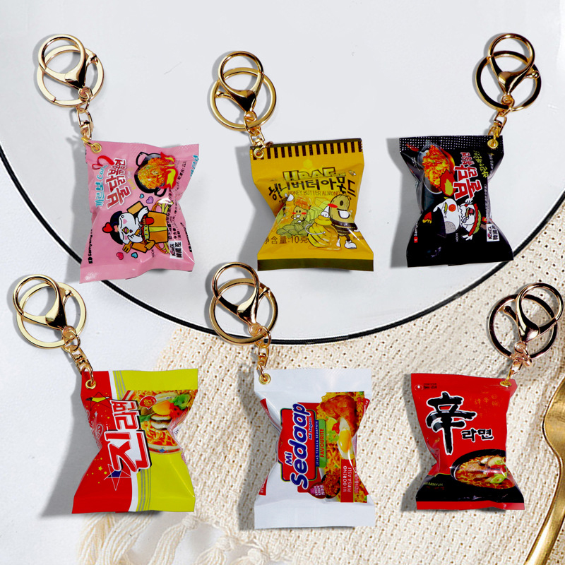 Korean Instant Noodles Keychai - مراجعة Zinc Food Snacks وسعره