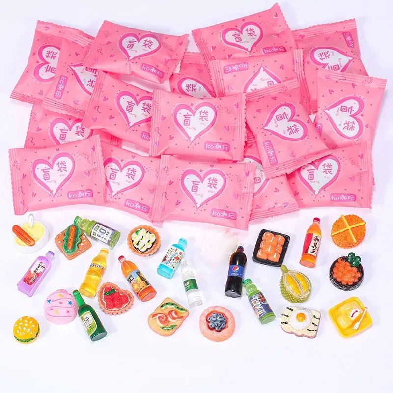 -Random Style Bag Miniature Fo - مراجعة Food Halloween Snacks وسعره
