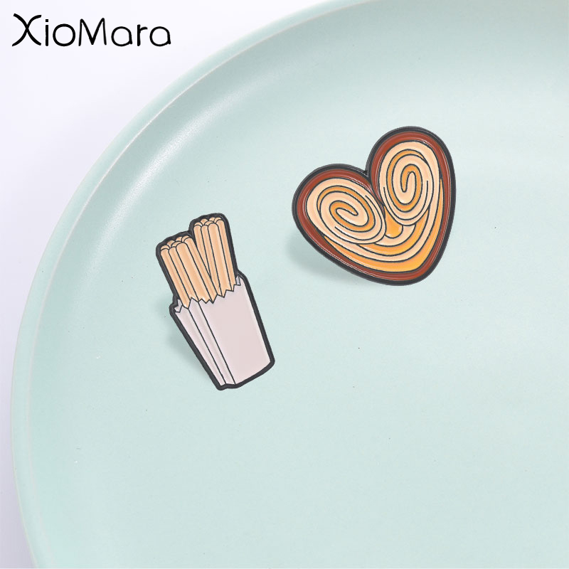 Funny Snack Enamel Pin, Churro - مراجعة Zinc Food Snacks وسعره