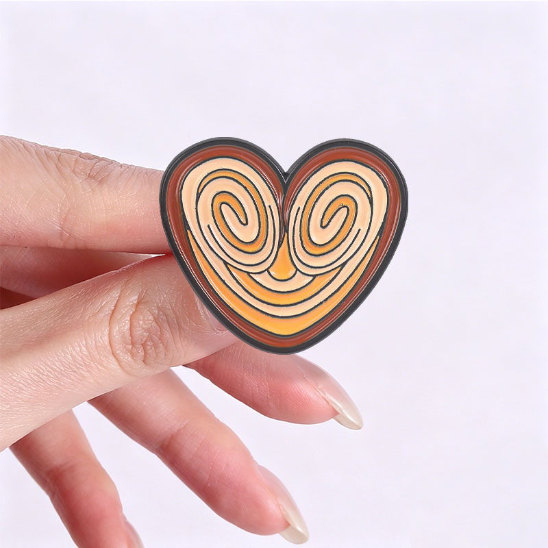 Heart Shaped Spiral Churros Bi - مراجعة Zinc Food Snacks وسعره